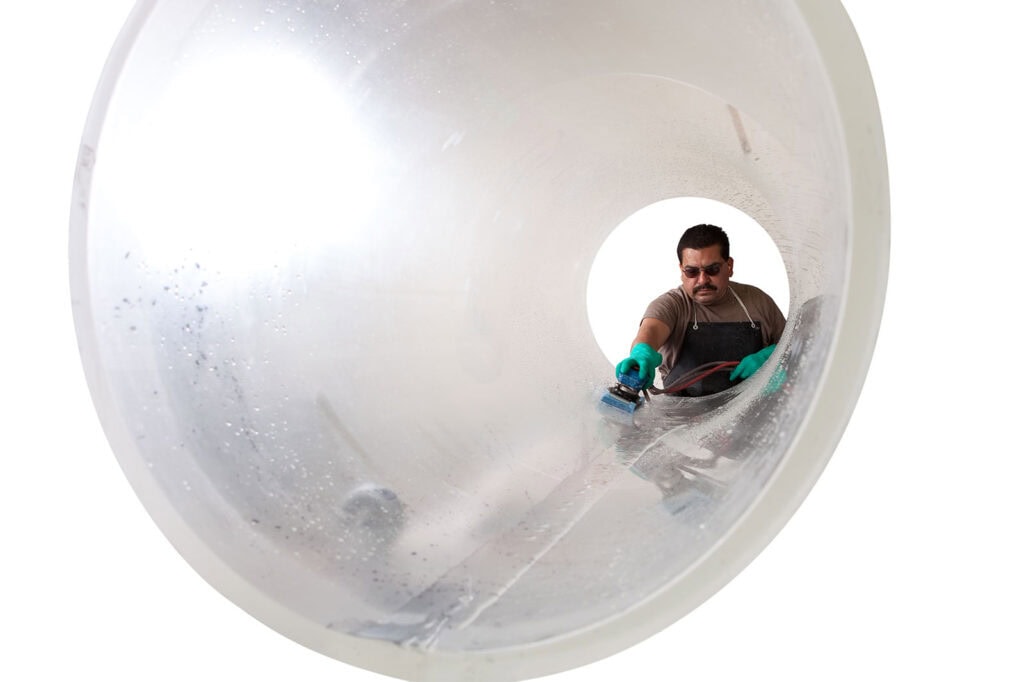 Sechrist Industries – manufacturing the Hyperbaric Chamber acrylic window